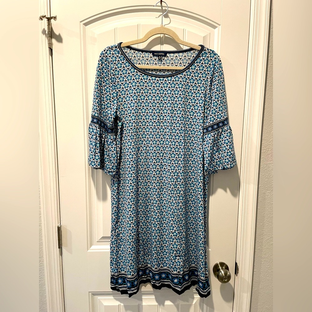 Max Edition Women’s Dress Size Medium